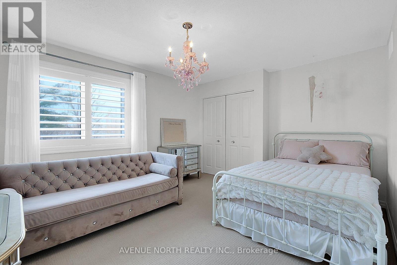 429 DOVEHAVEN STREET — photo 32