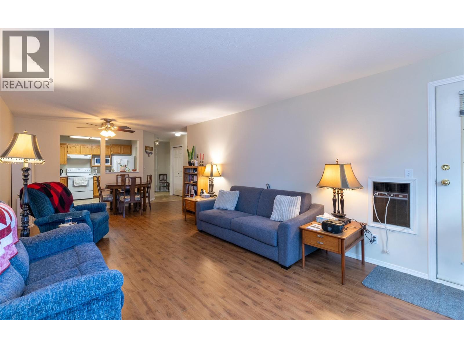 201 251 6 Street Southeast, Salmon Arm