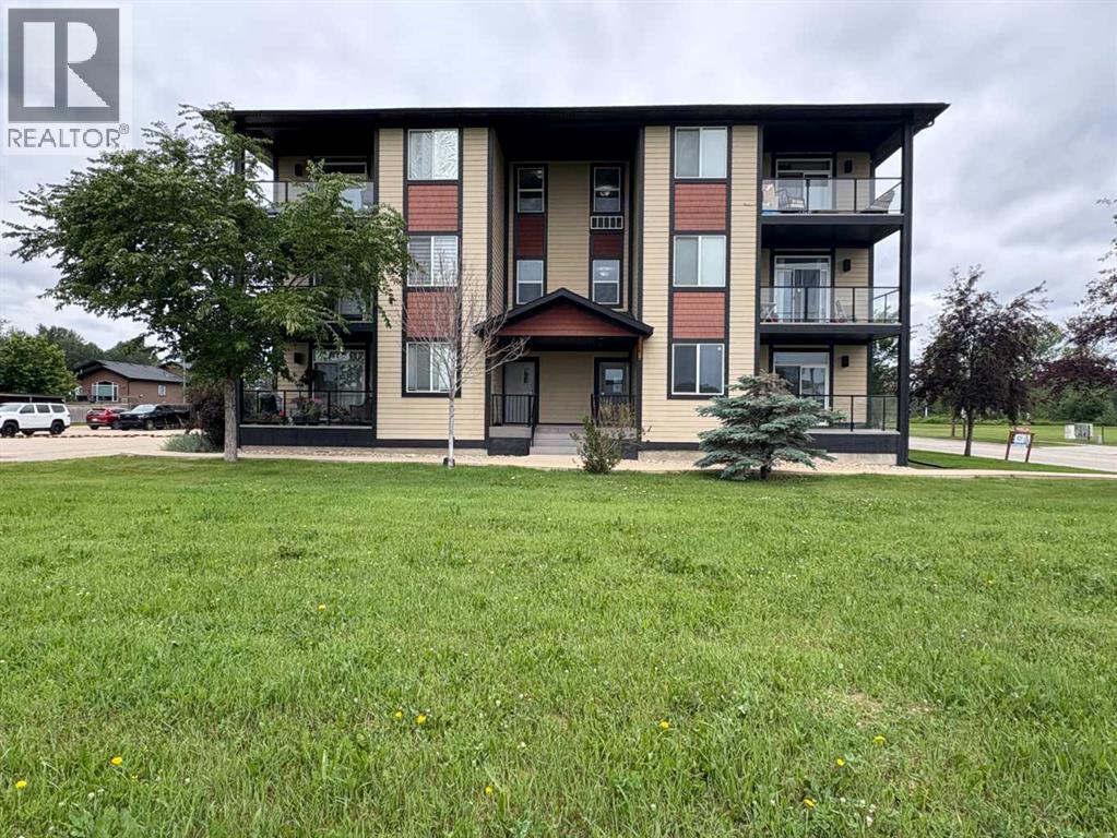 201, 605 6 Avenue SE - Photo 2 of 2, Slave Lake, Alberta