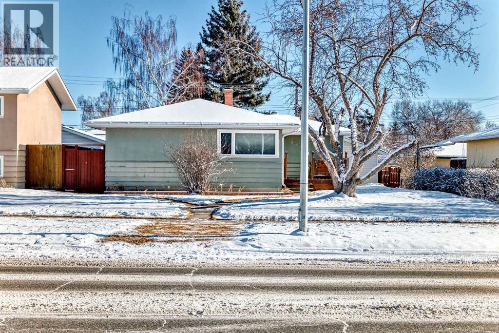 8222 Fairmount Drive SE, Calgary, Alberta