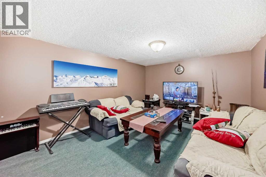 Single Family House Bungalow for Sale in  Fairmount Drive SE Fairview Calgary 