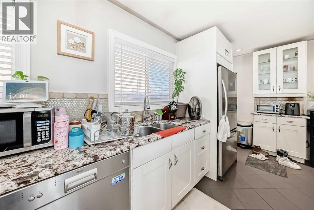 Single Family House Bungalow for Sale in  Fairmount Drive SE Fairview Calgary 