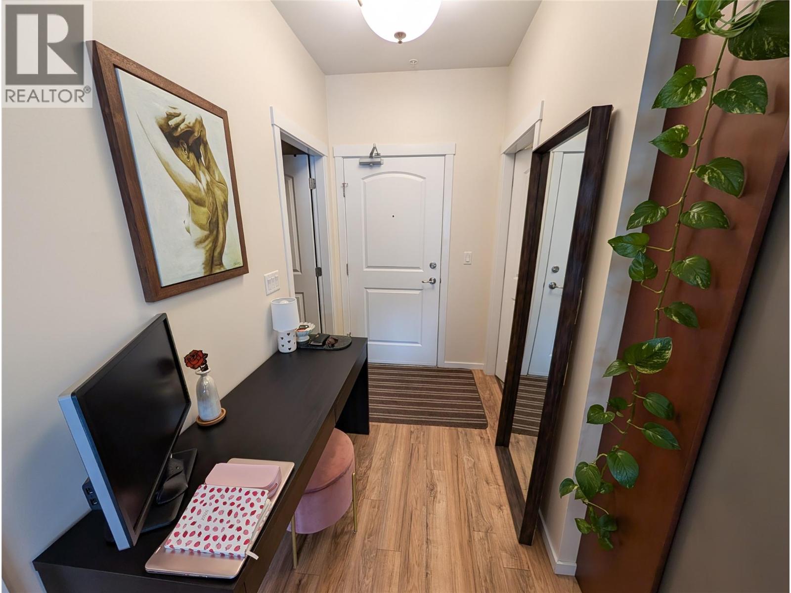 #209 429 ST PAUL STREET - 9