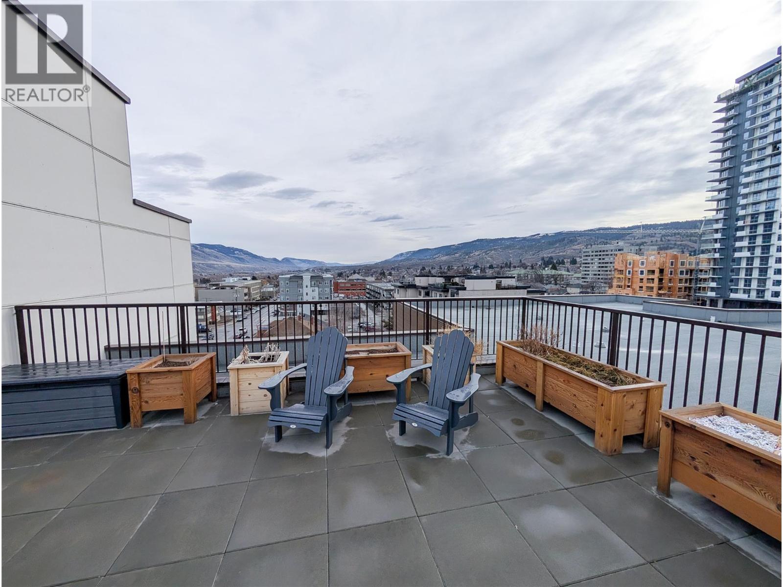 #209 429 ST PAUL STREET - 30