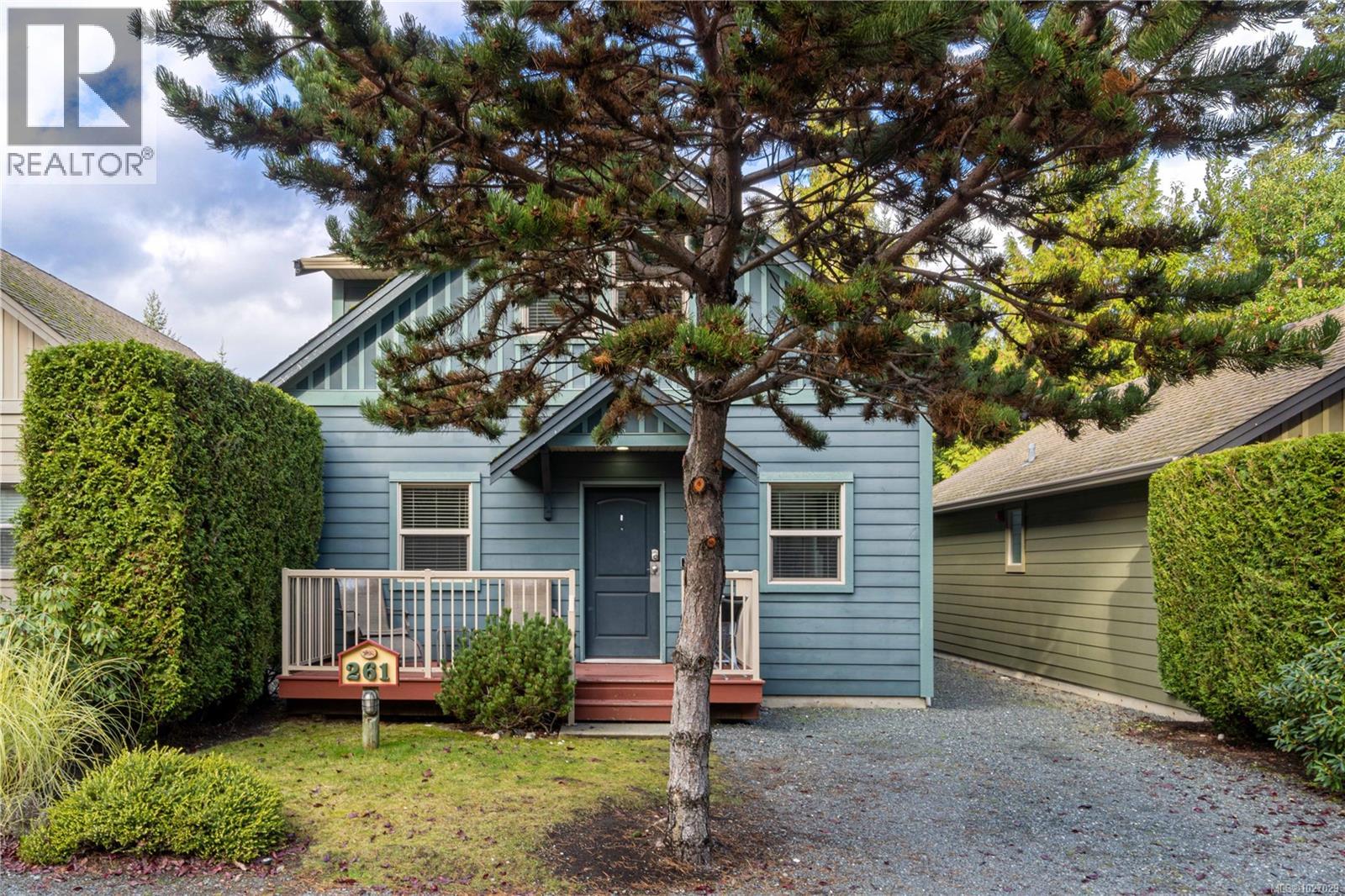 261 1130 Resort Dr, Parksville