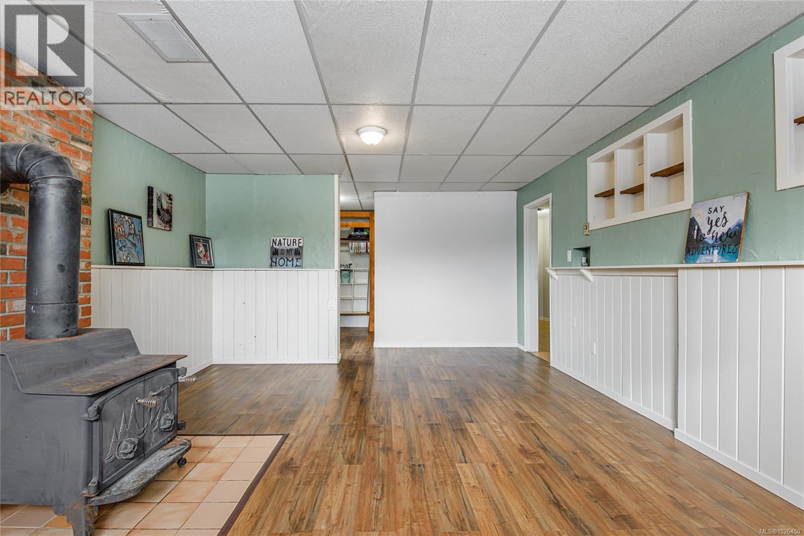 525 MUCHALAT CRT - 31