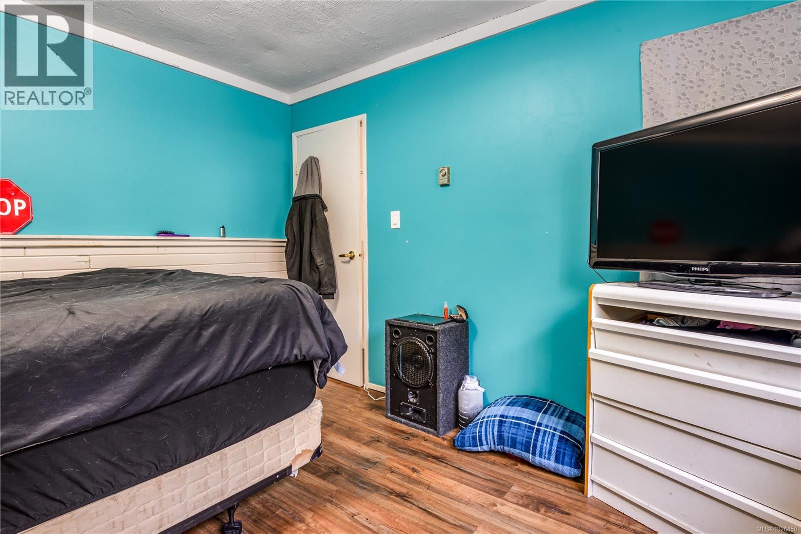 525 MUCHALAT CRT - 36