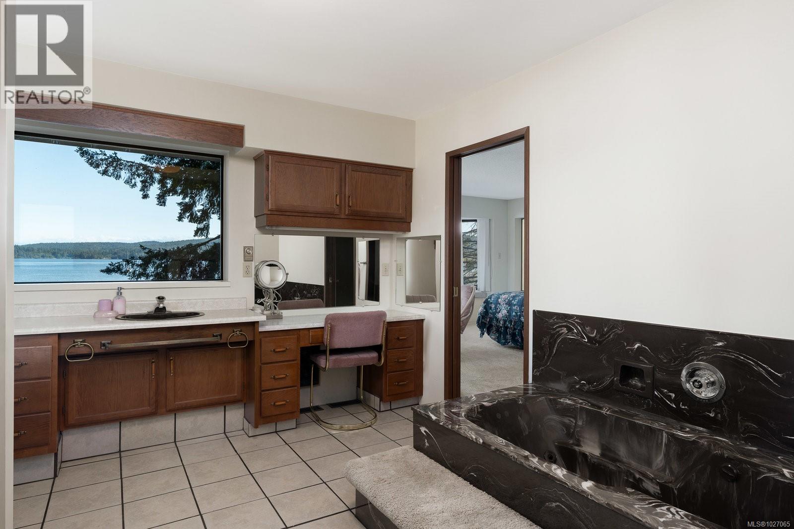  6007 Sooke Road, Sooke