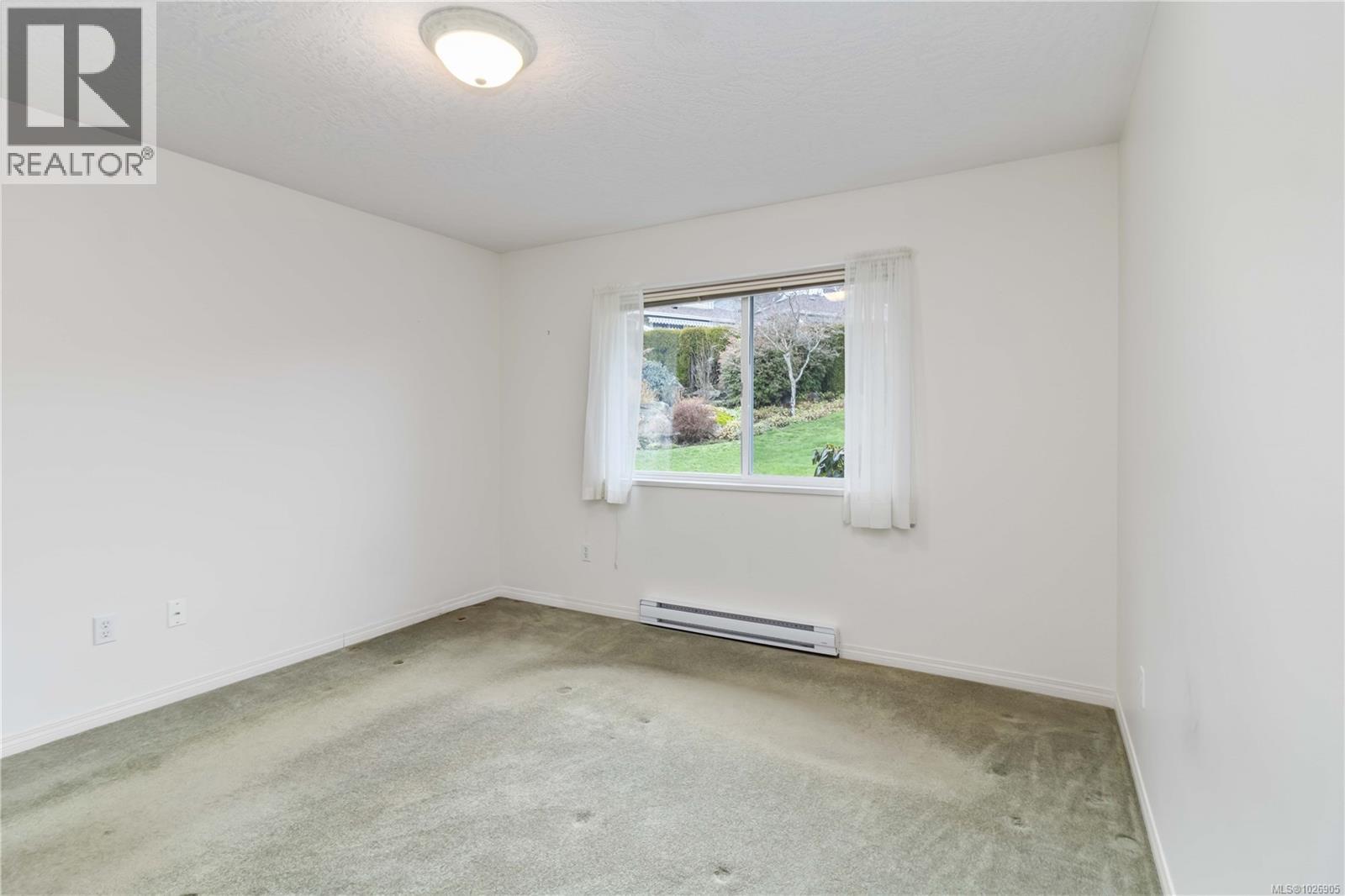 10 126 Hallowell Road, View Royal