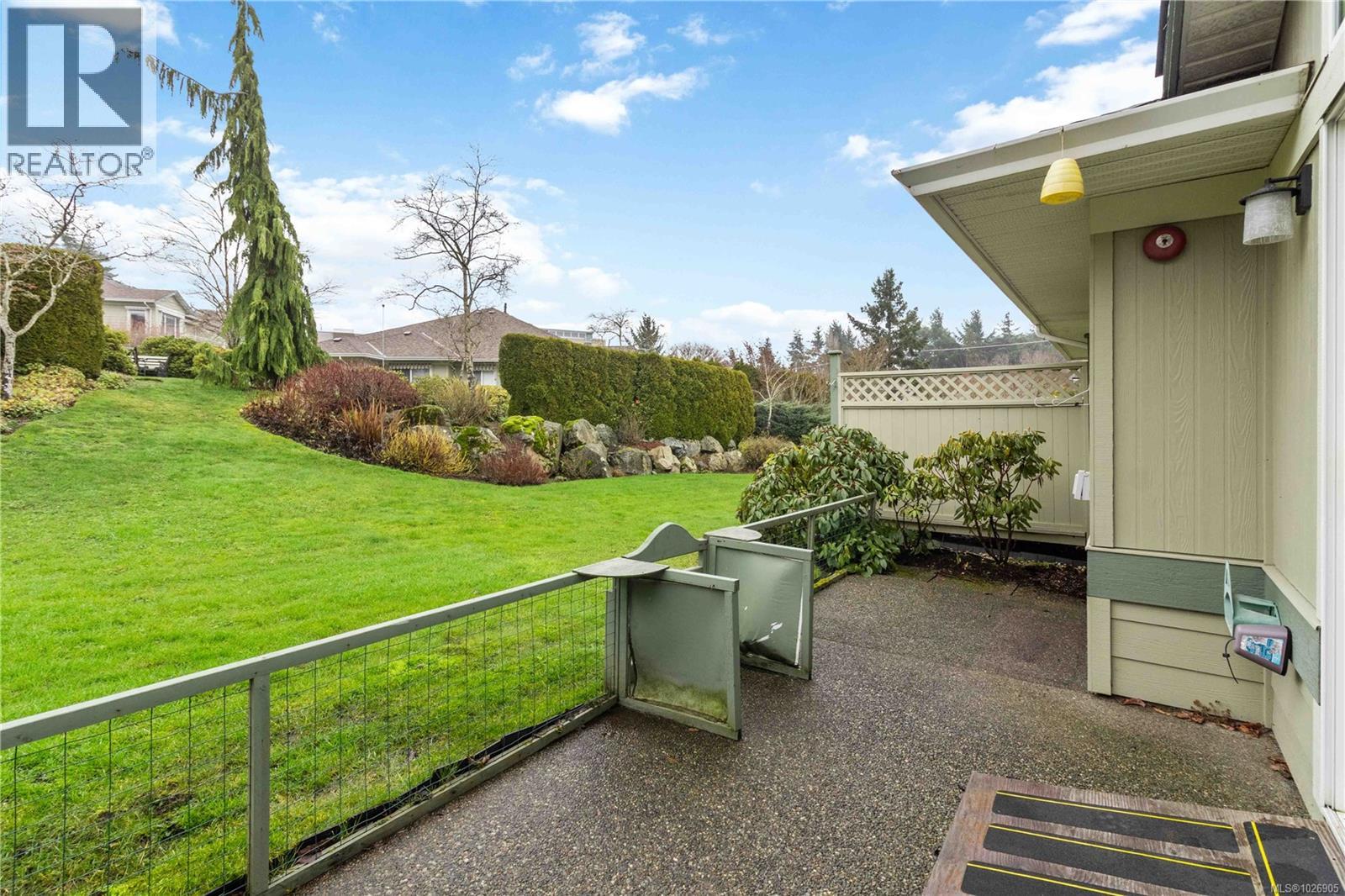 10 126 Hallowell Road, View Royal