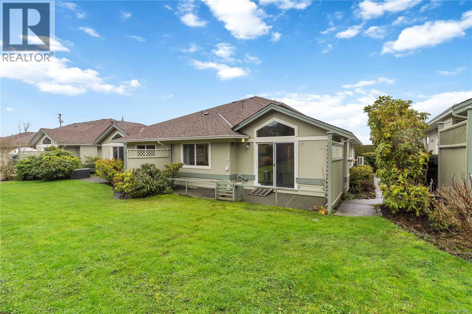 10 126 Hallowell Road, View Royal