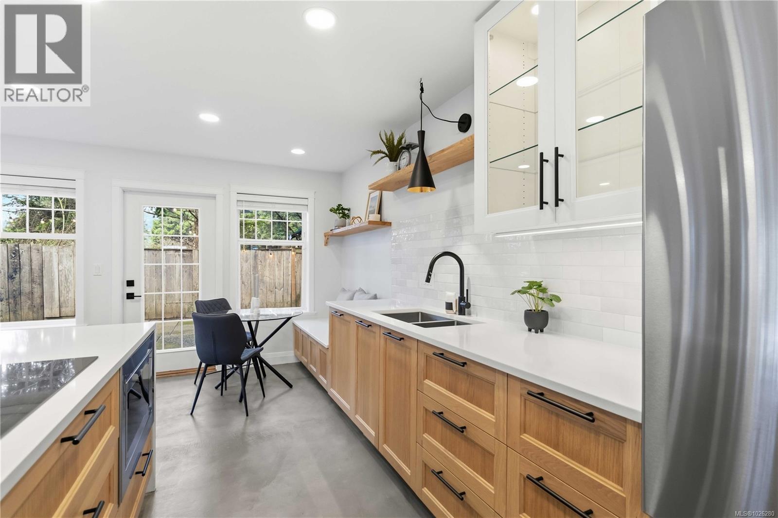  1012 Marwood Avenue, Langford