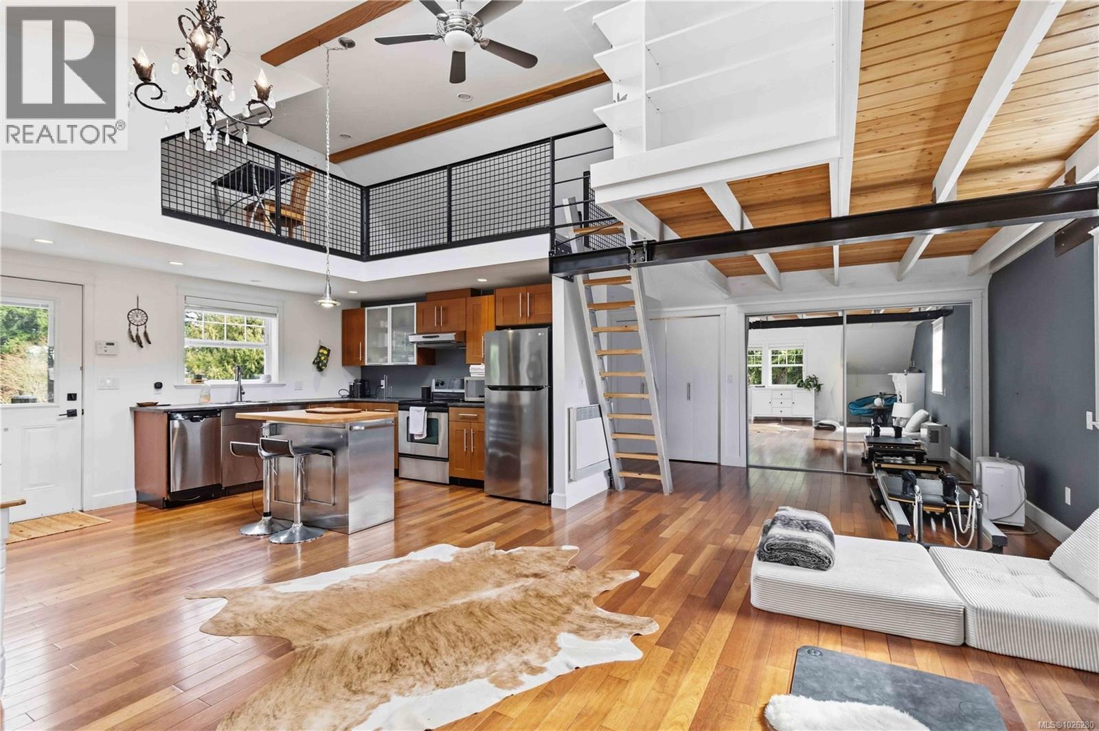  1012 Marwood Avenue, Langford