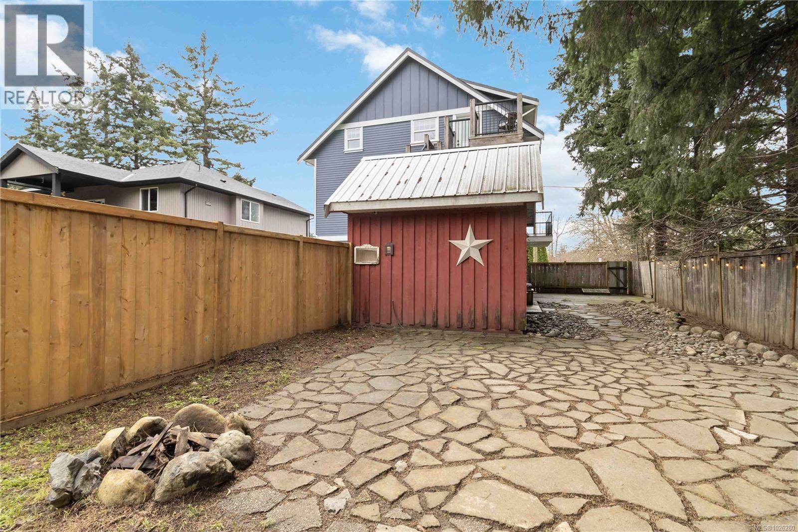  1012 Marwood Avenue, Langford