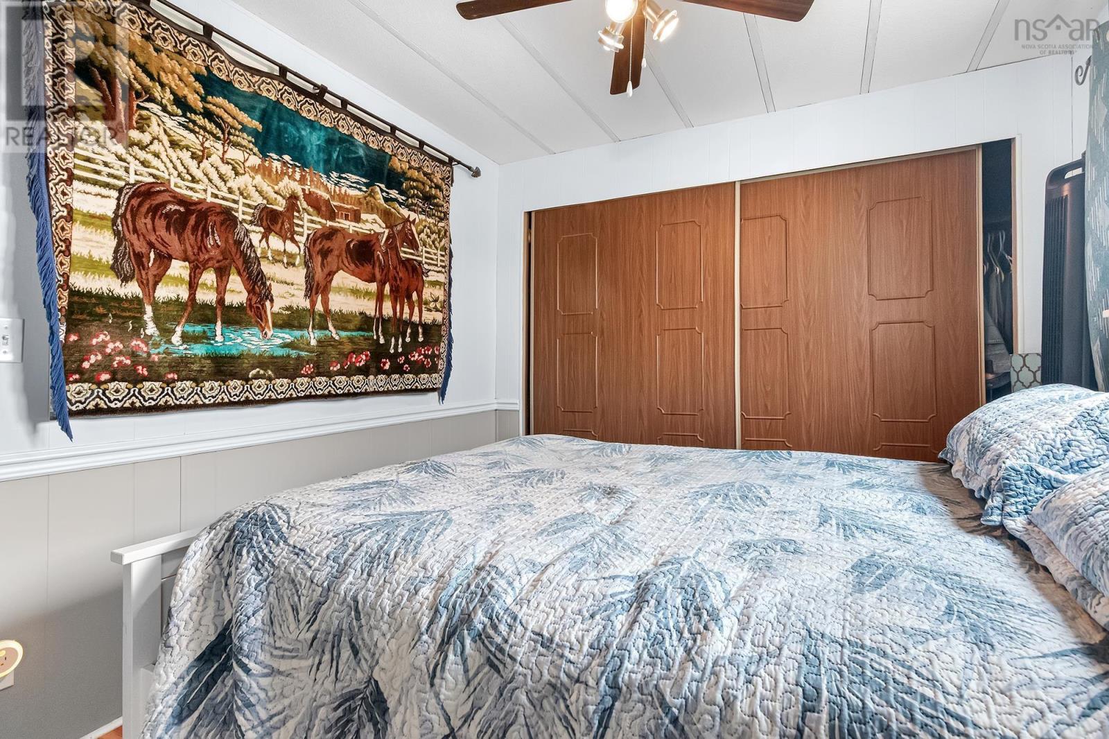 Property 13 of 24 of 36 Birchill Drive