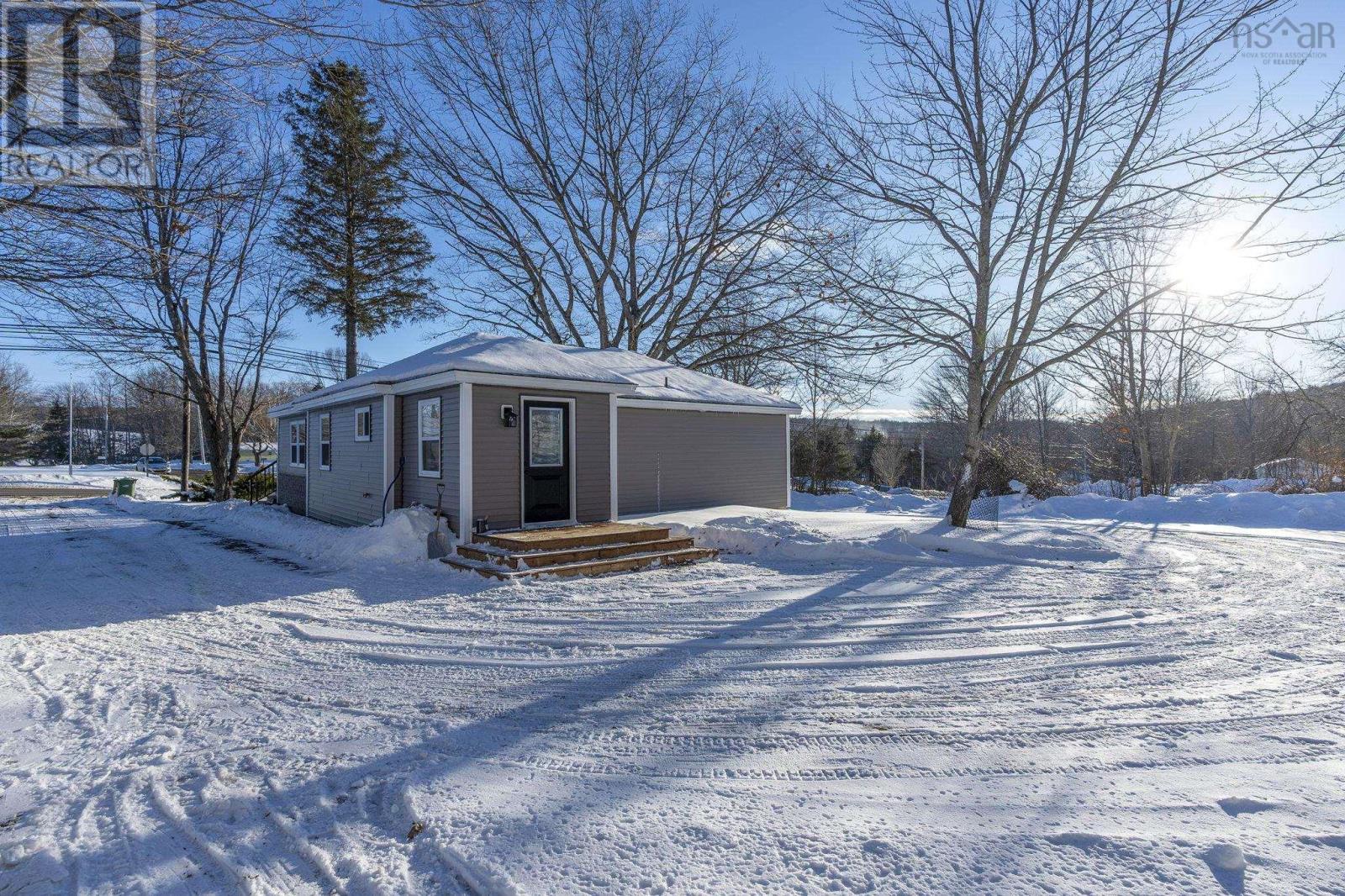 Property 38 of 42 of 5029 12 Highway