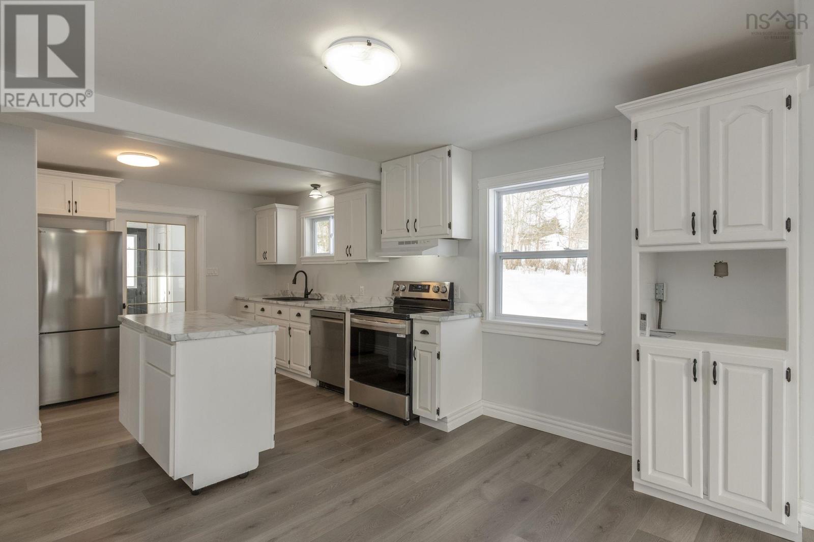 Property 15 of 42 of 5029 12 Highway