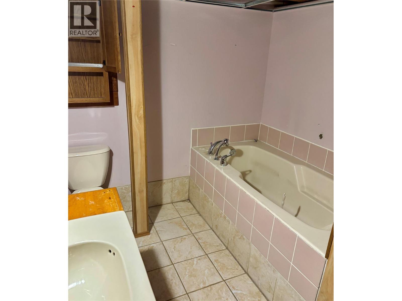  6252 Lipsett Avenue, Peachland