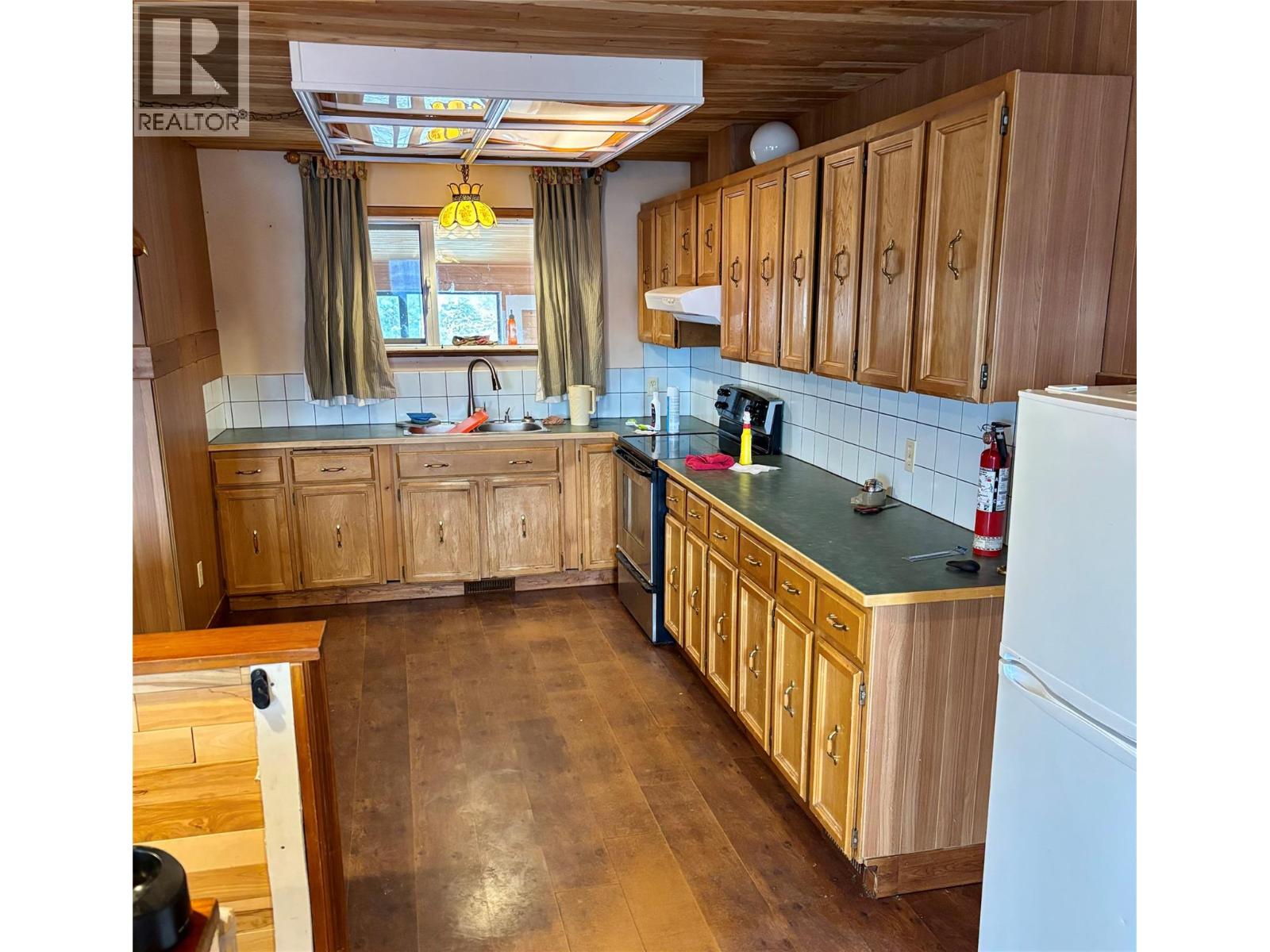  6252 Lipsett Avenue, Peachland