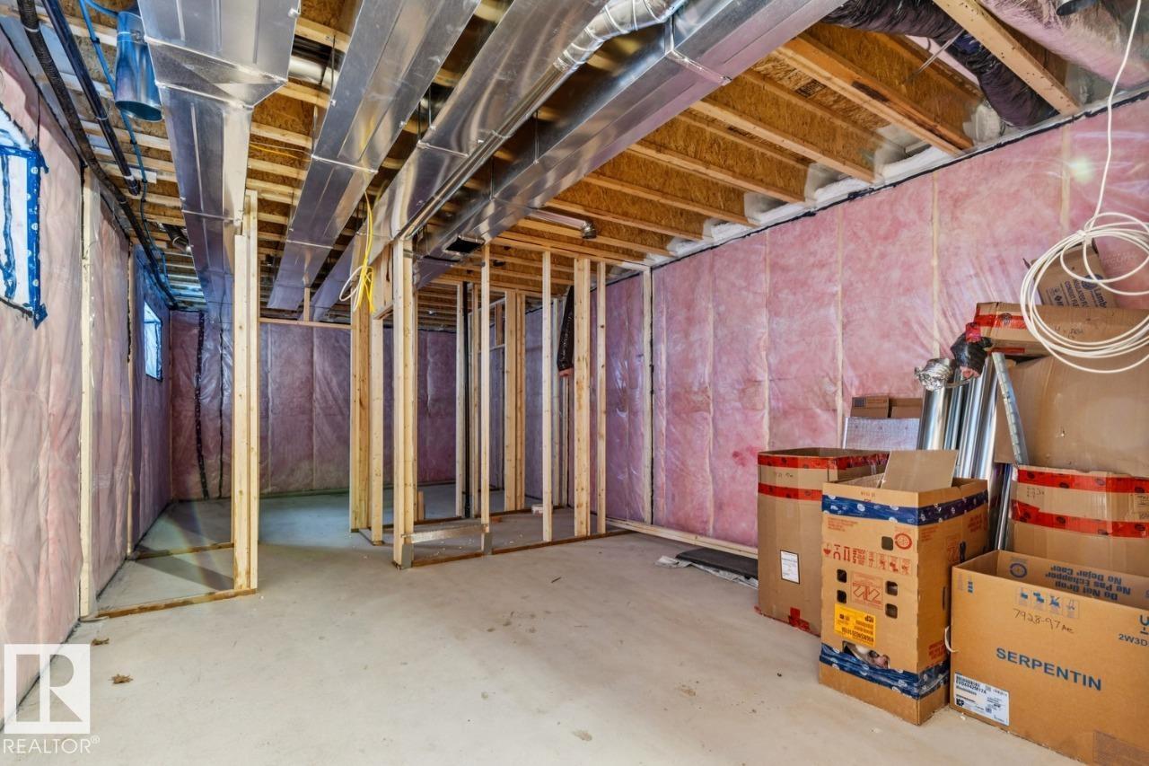 7928 97 AV NW NW - 23
