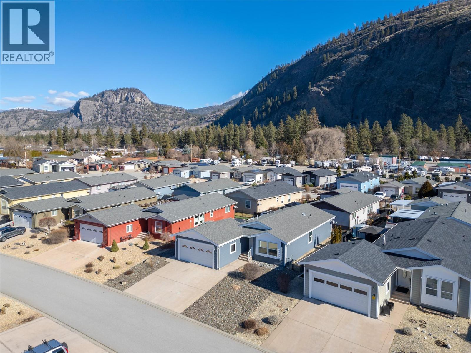 8300 Gallagher Lake Frontage Road Unit# 73, Oliver