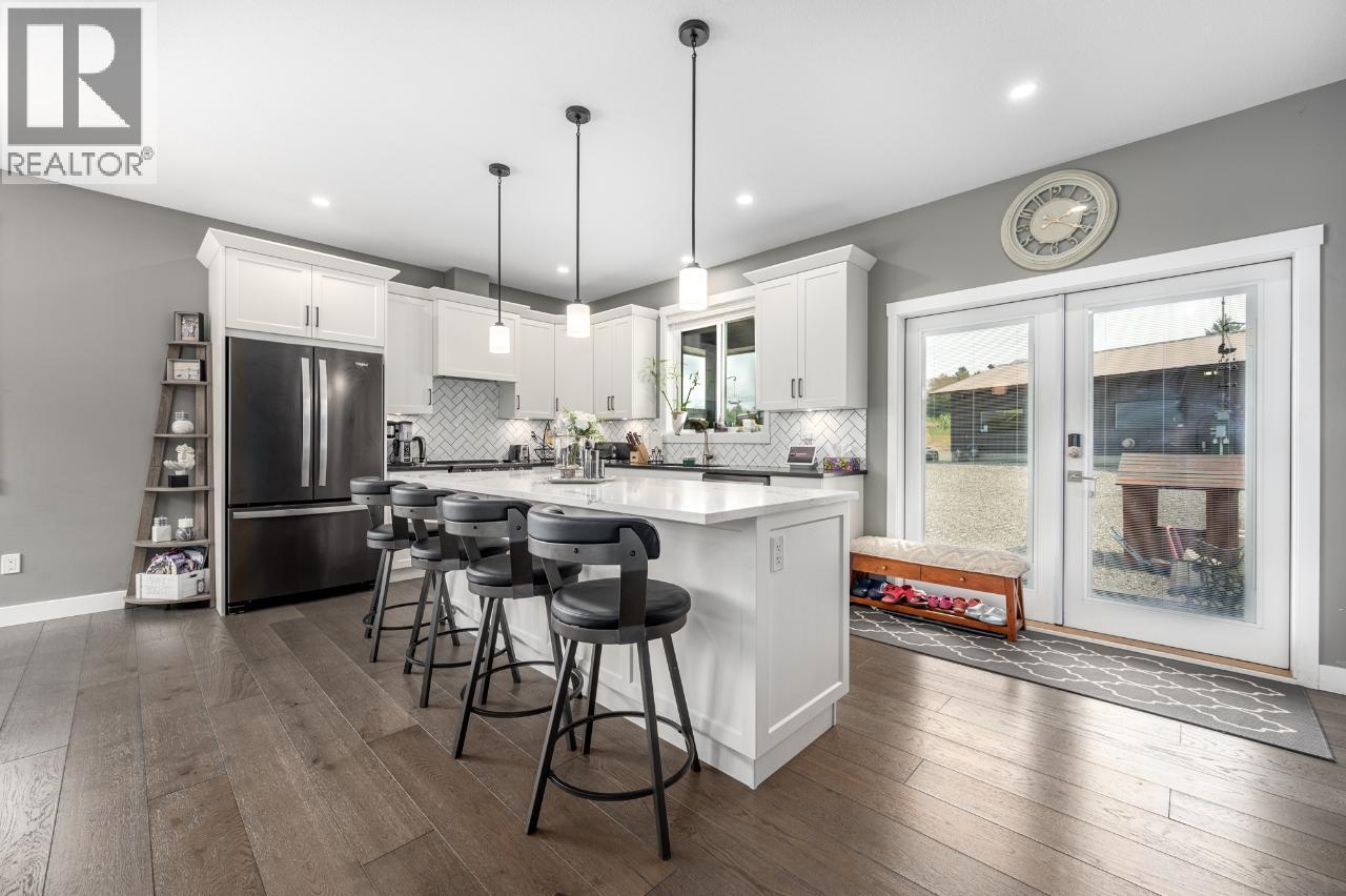 6920 SAVONA ACCESS Road, Kamloops