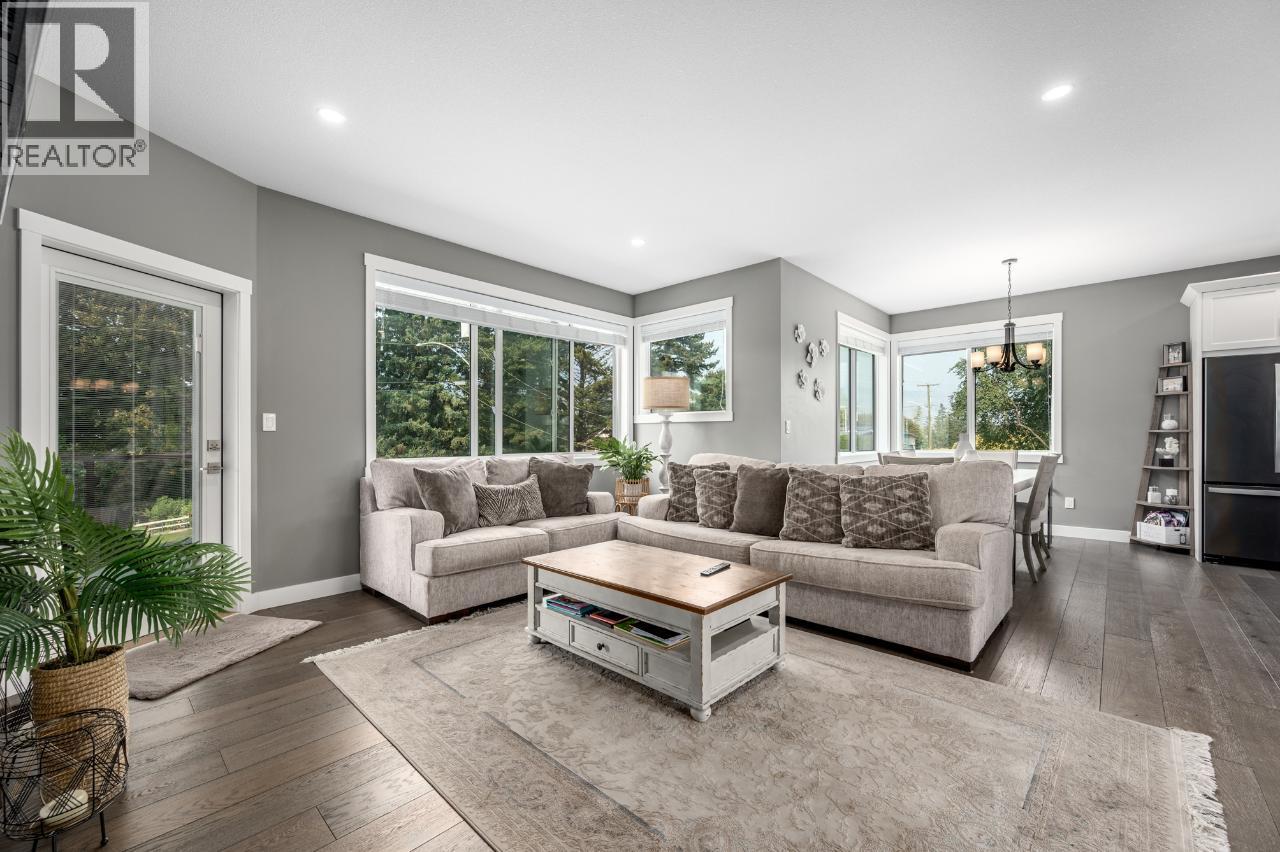 6920 SAVONA ACCESS Road, Kamloops