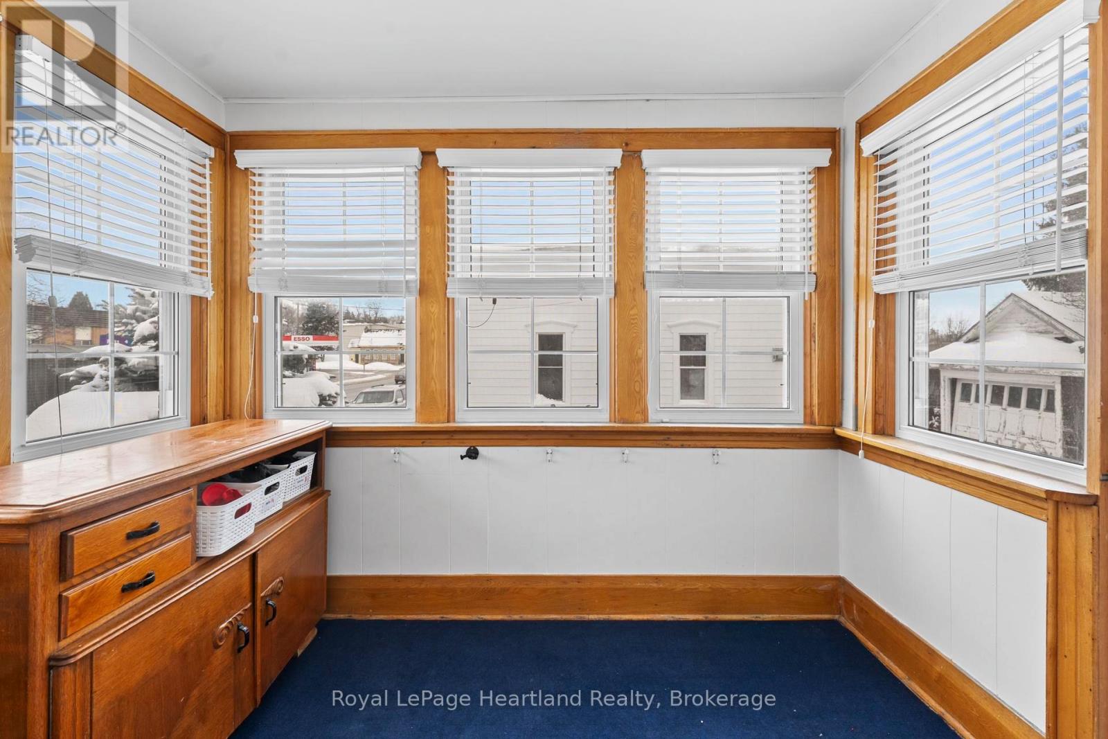 108 ALBERT STREET - Photo 5 of 40, Central Huron (Clinton), Ontario