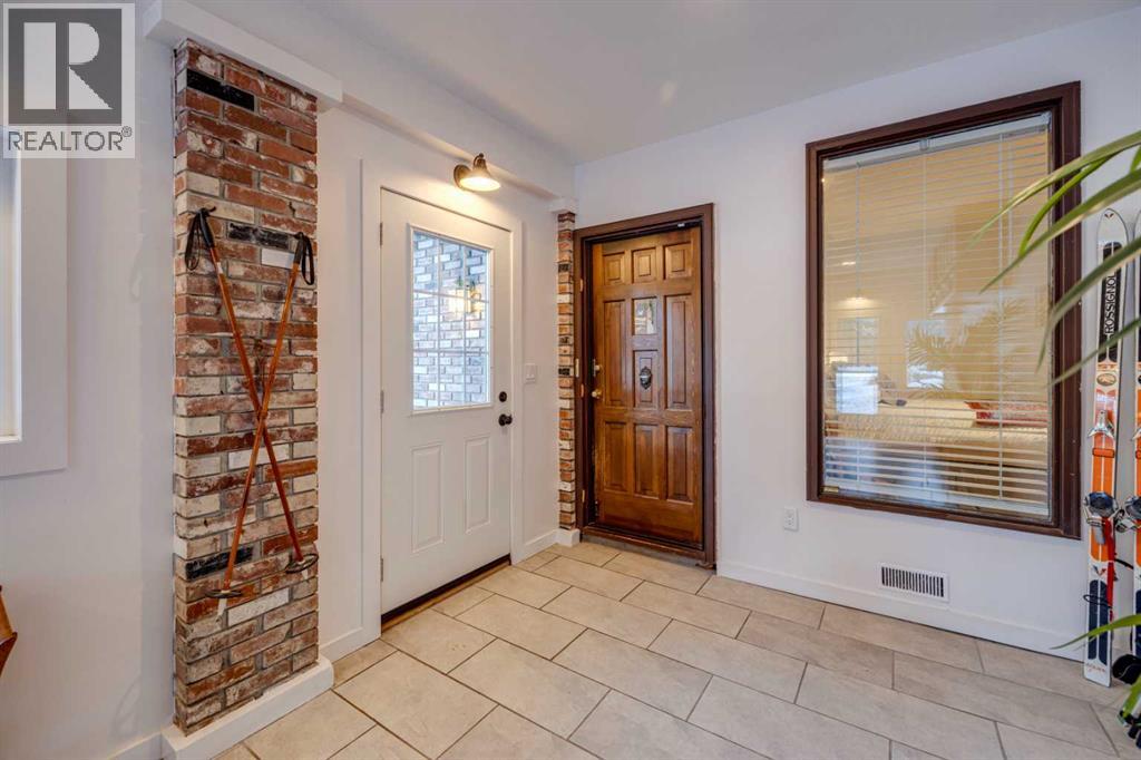 74 Redwood Meadows Drive - Photo 3 of 48, Rural Rocky View County, Alberta