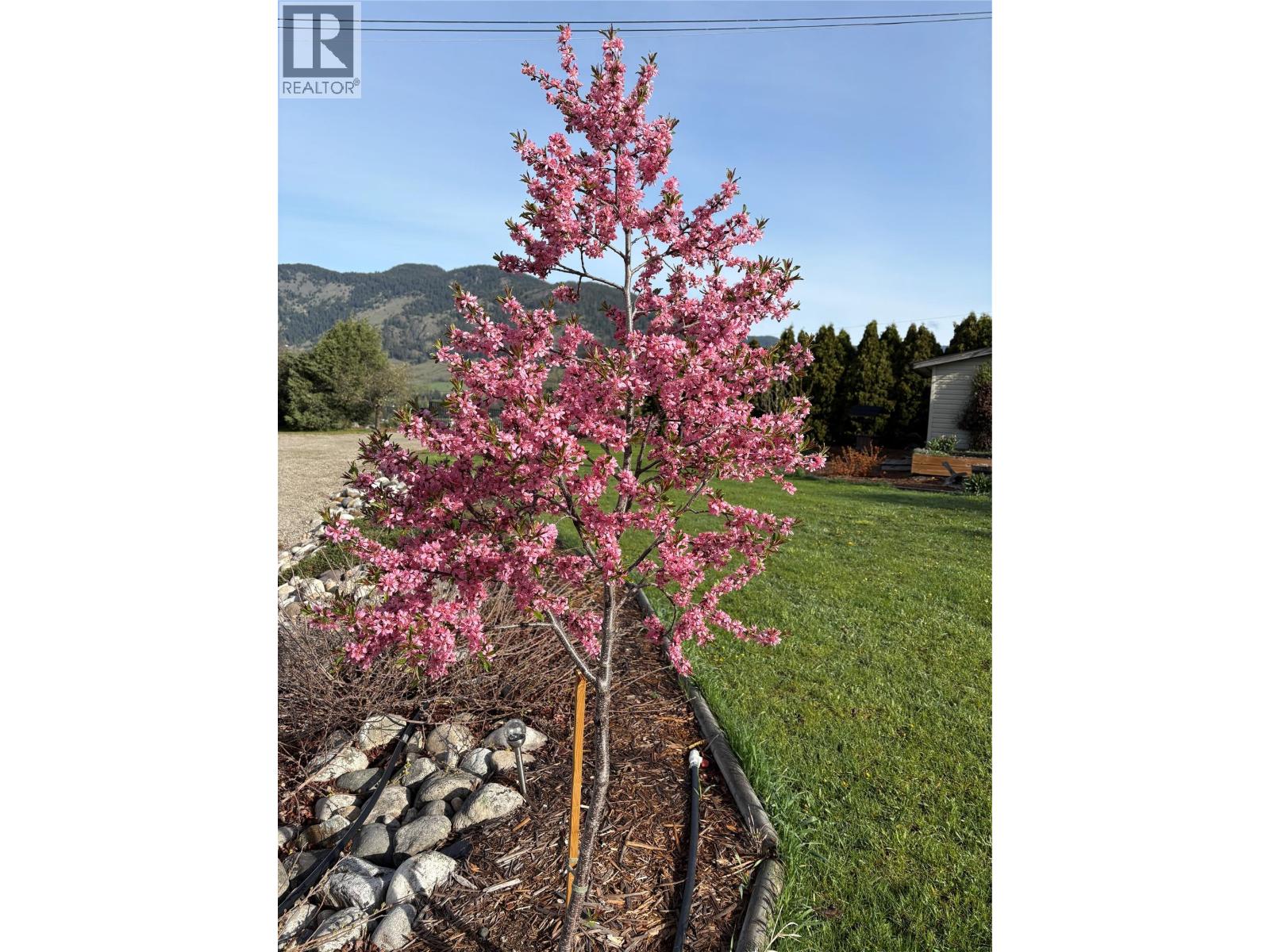 5432 Rochdell Road, Coldstream