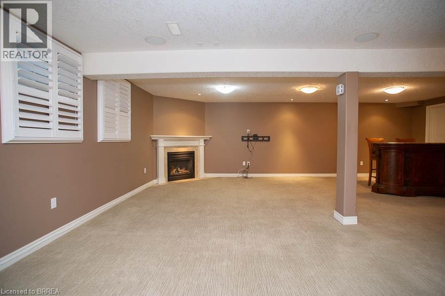 655 PARK Road N Unit# 48, Brantford, Ontario, N3R0A2 — Photo 31