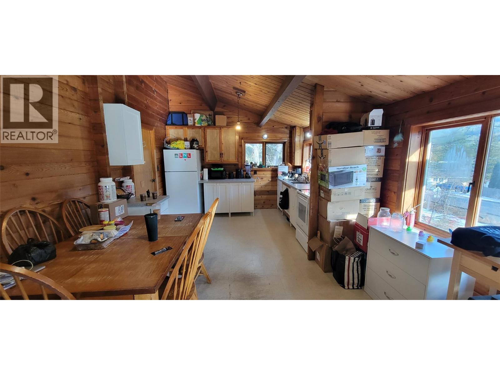 7761 3A Highway, Balfour