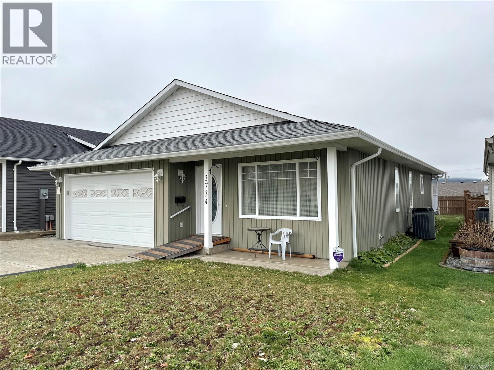 3734 12th Ave - Photo 2 of 28, Port Alberni, British Columbia