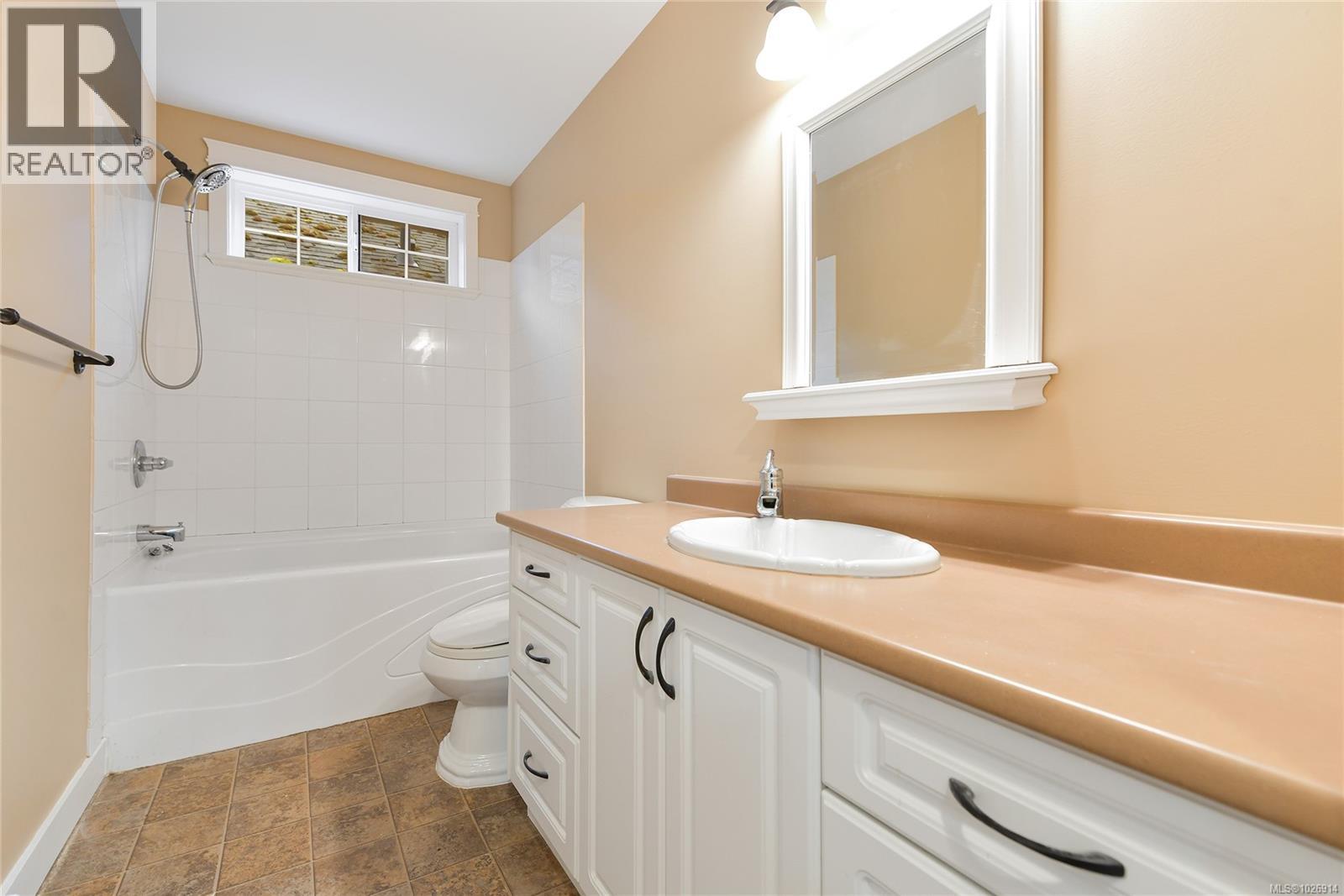  953 Glen Willow Place, Langford