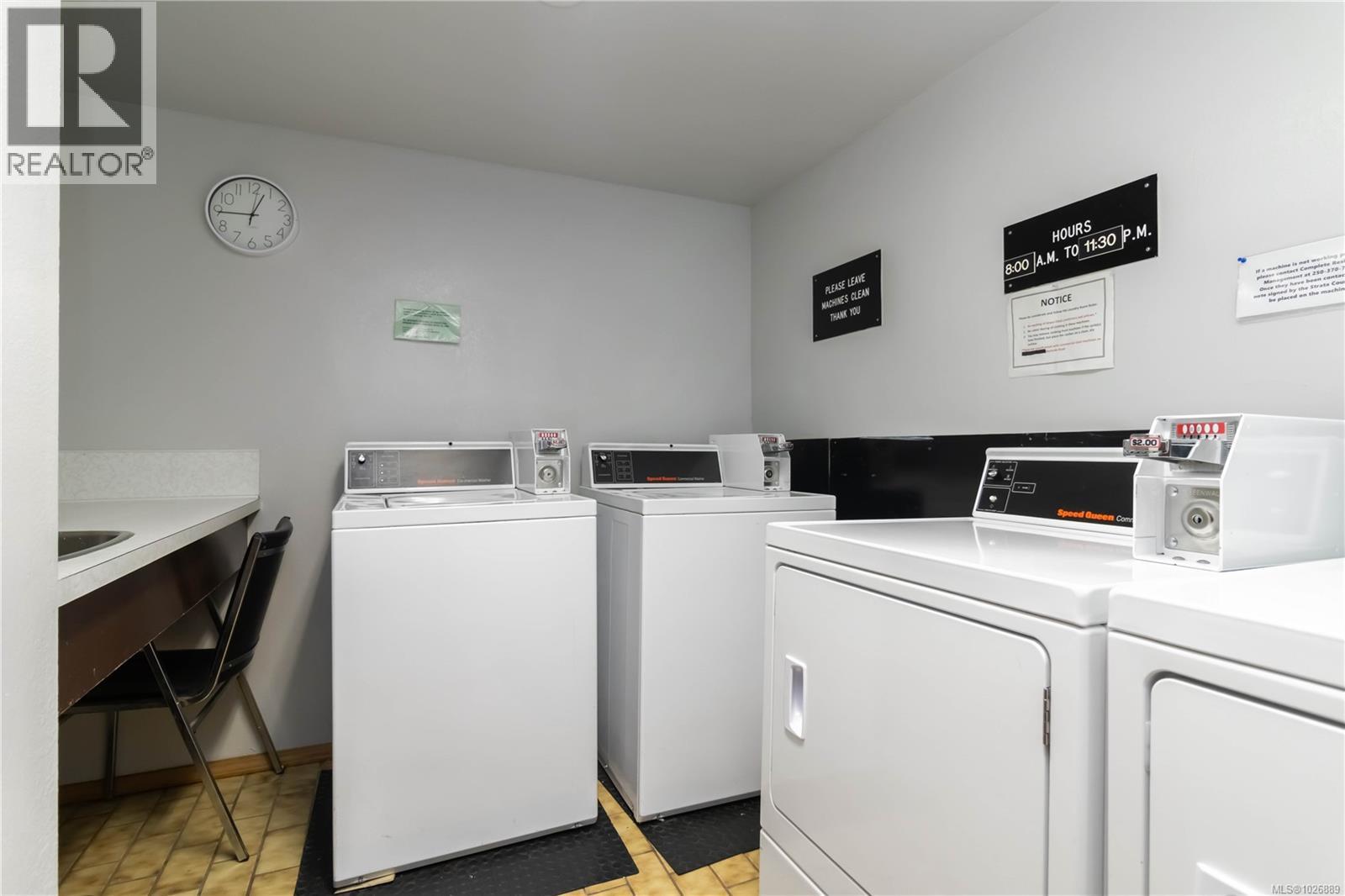 236 2930 Washington Avenue, Victoria