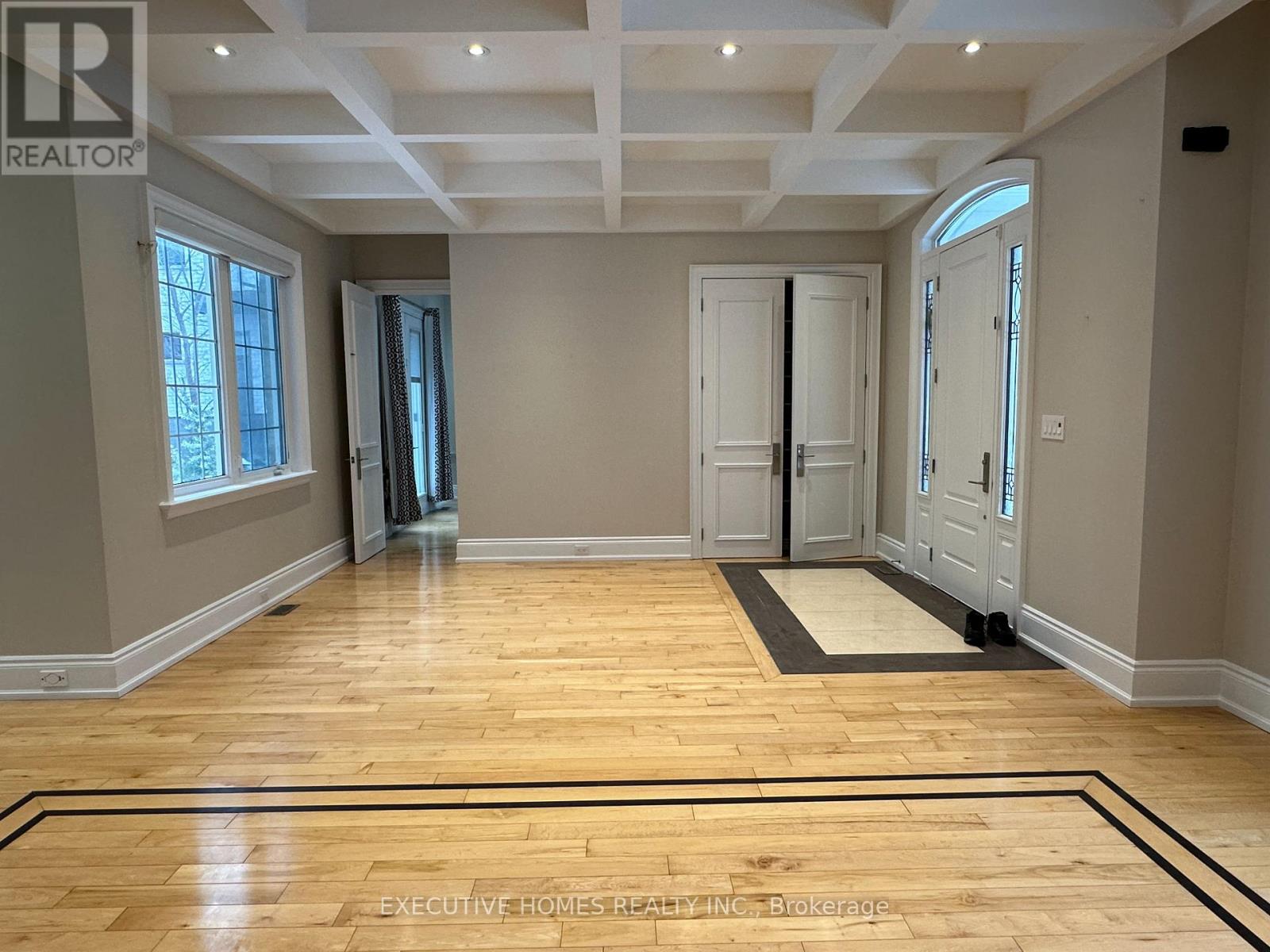 2613 FIFTH LINE W - Photo 3 of 40, Mississauga (Sheridan), Ontario