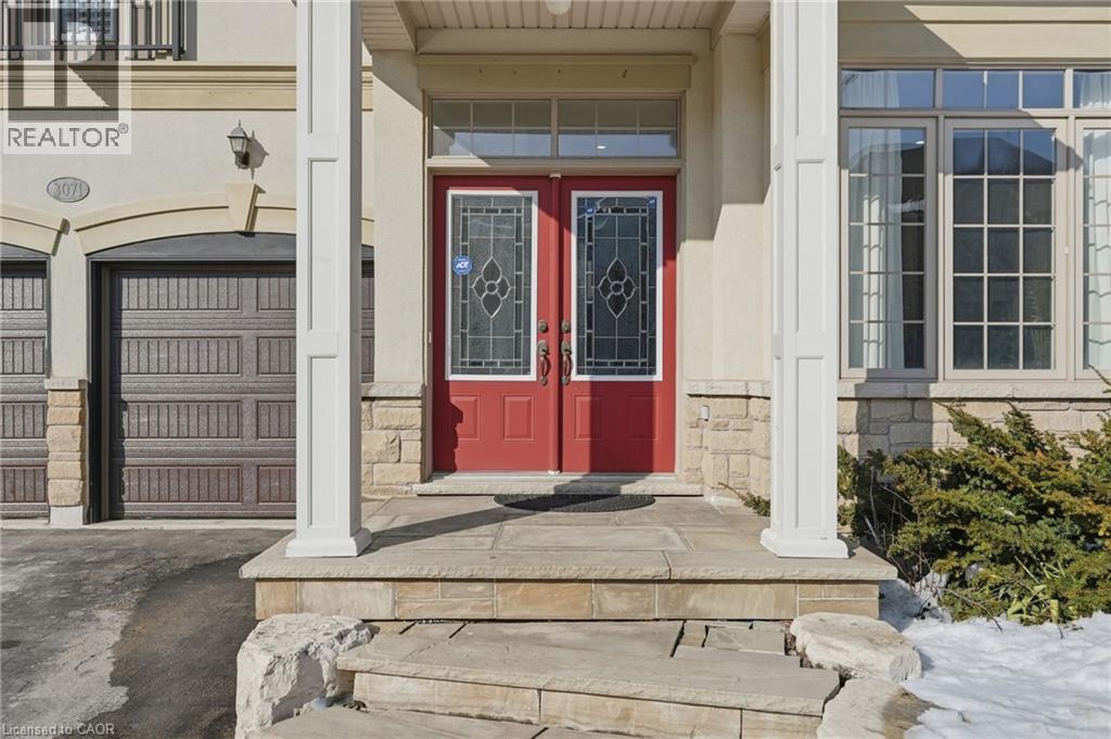 3071 JENN Avenue - Photo 3 of 50, Burlington, Ontario