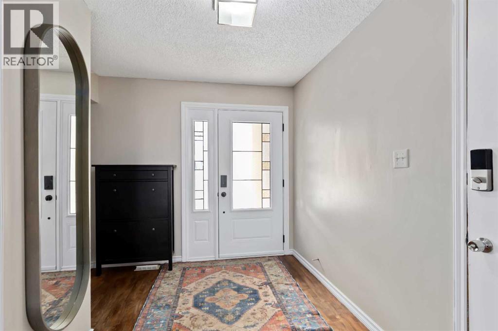 105 Goodwin Place, Fort McMurray