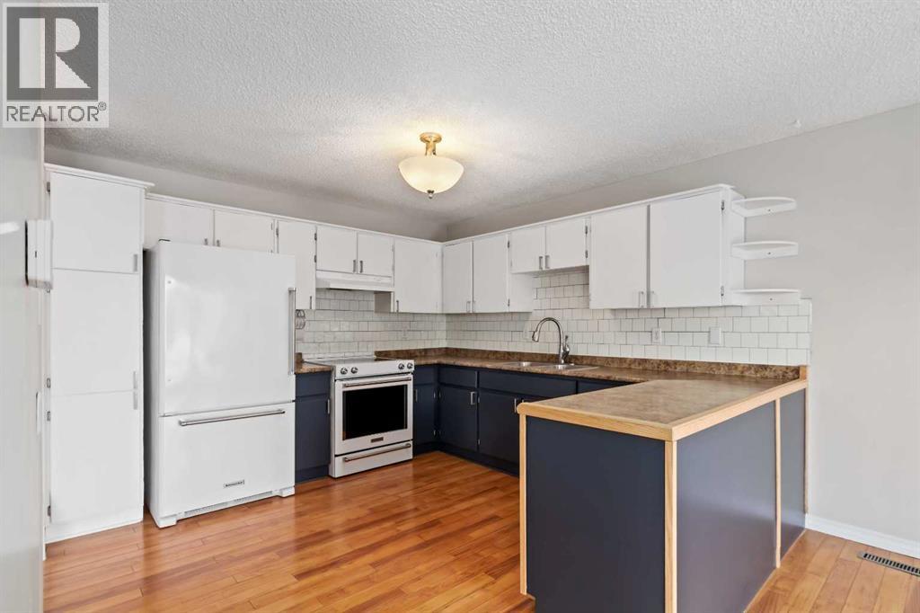 105 Goodwin Place, Fort McMurray