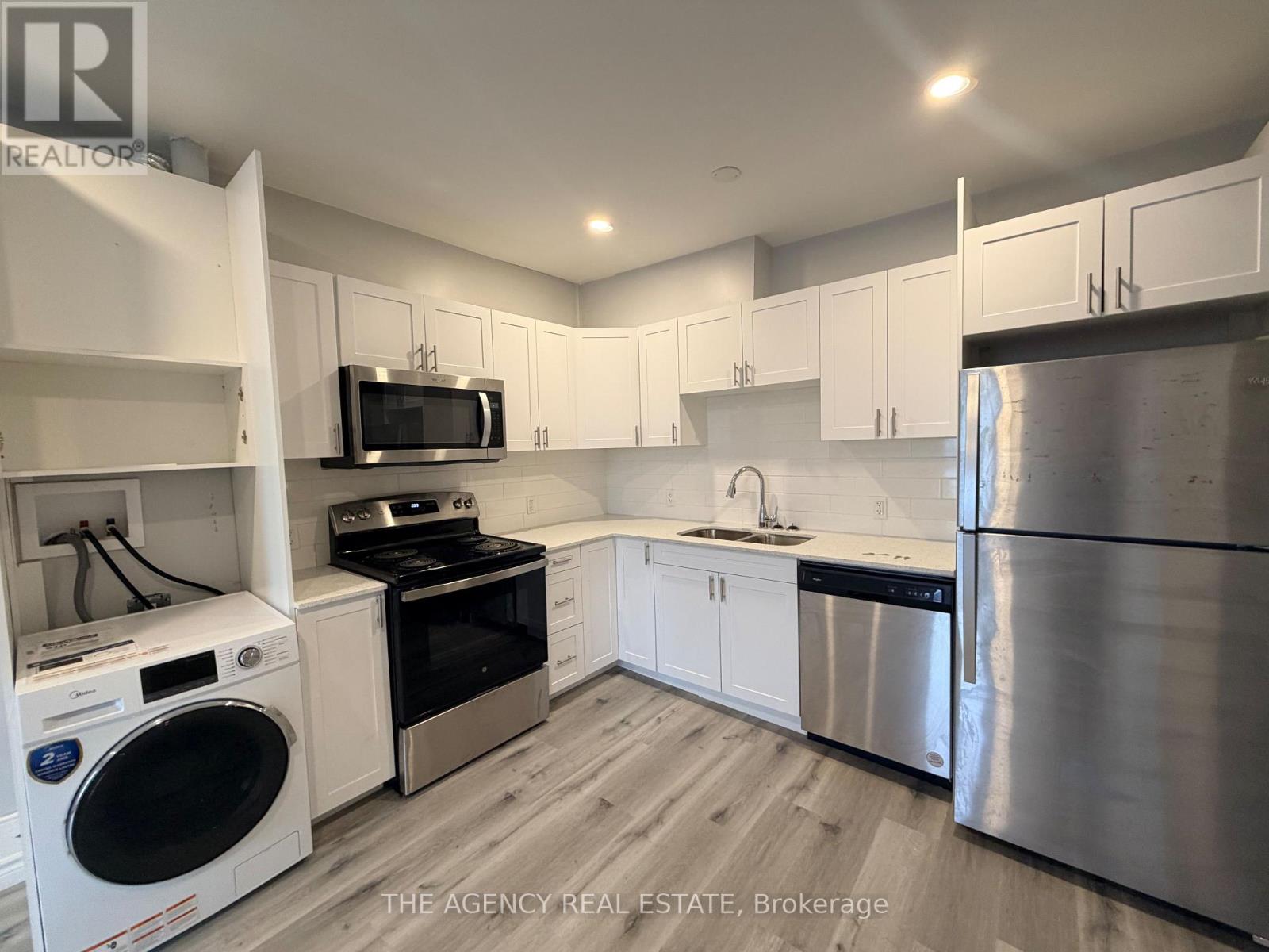 14 - 268 TALBOT STREET - Photo 4 of 6, St. Thomas, Ontario