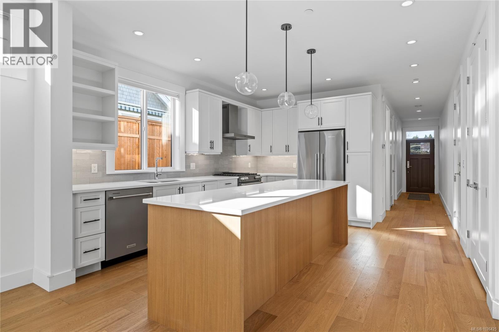 7 846 Ackerman Rd, Parksville