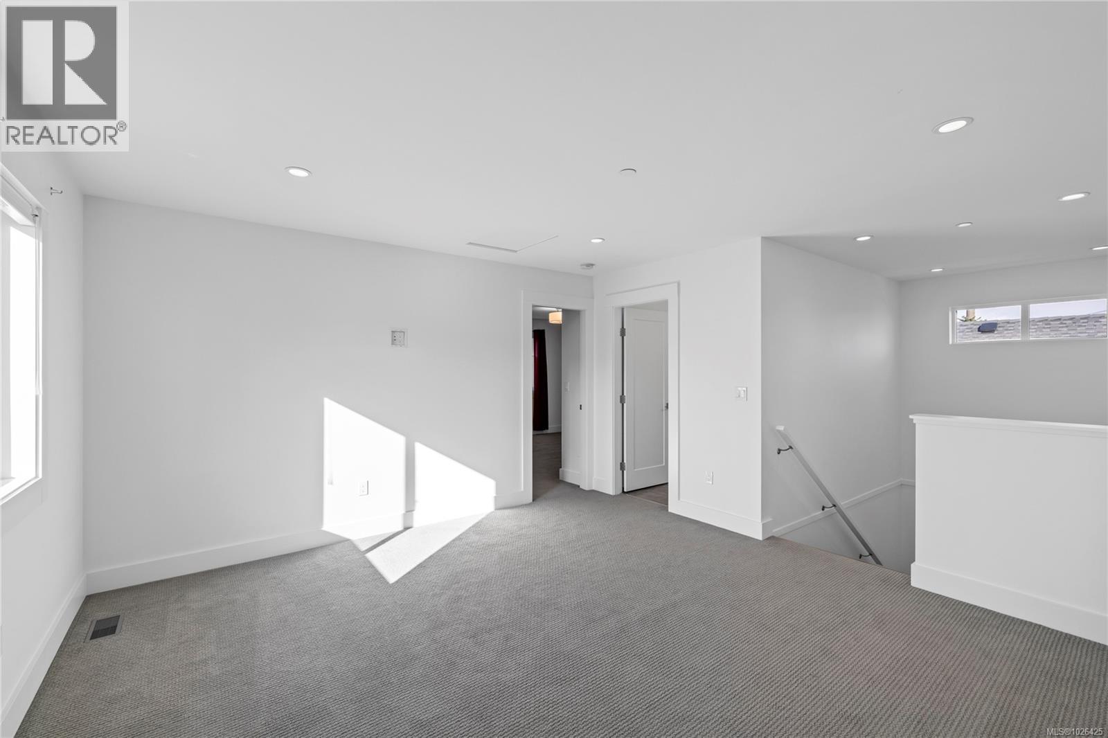 7 846 Ackerman Rd, Parksville