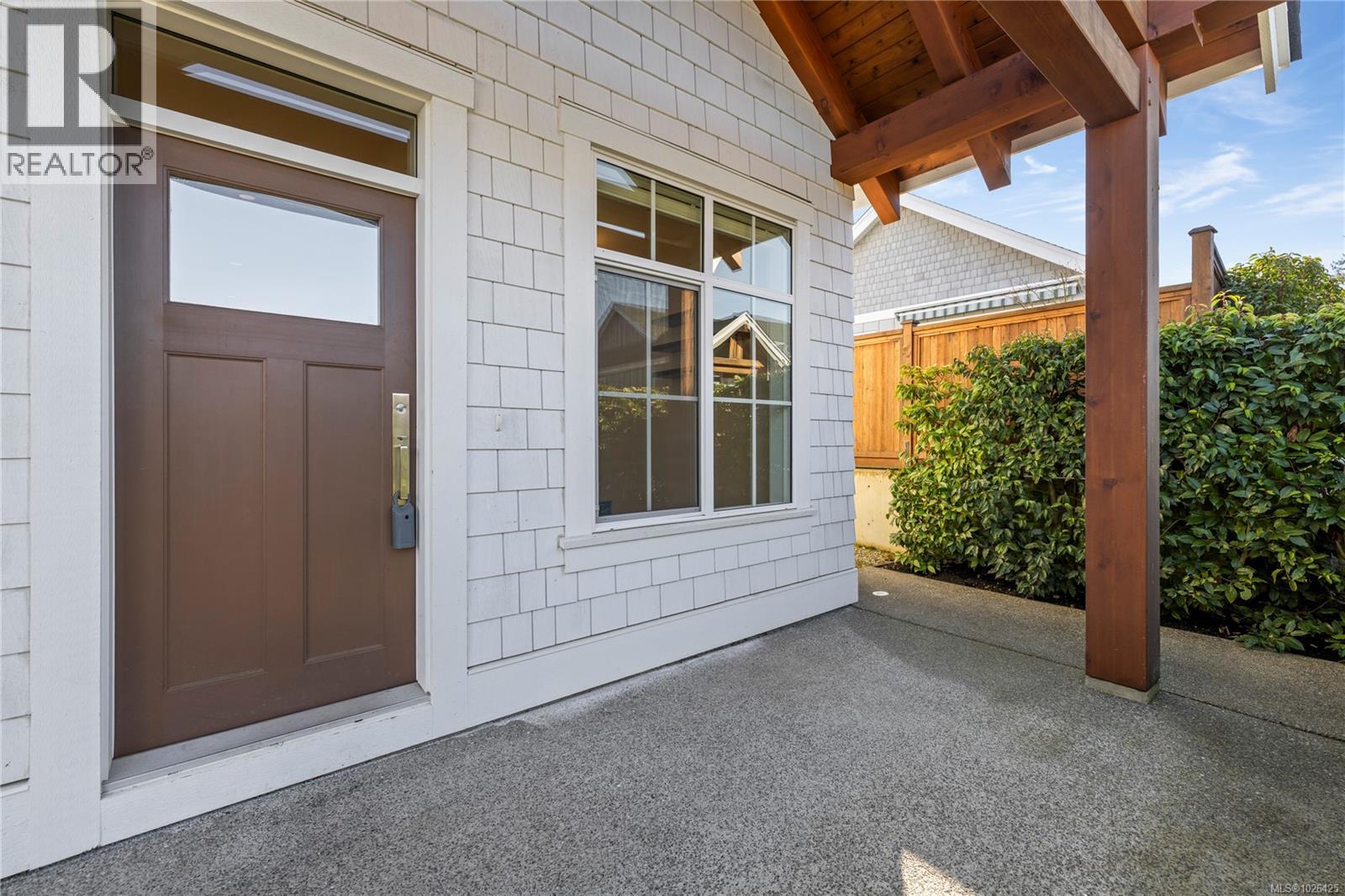 7 846 Ackerman Rd, Parksville