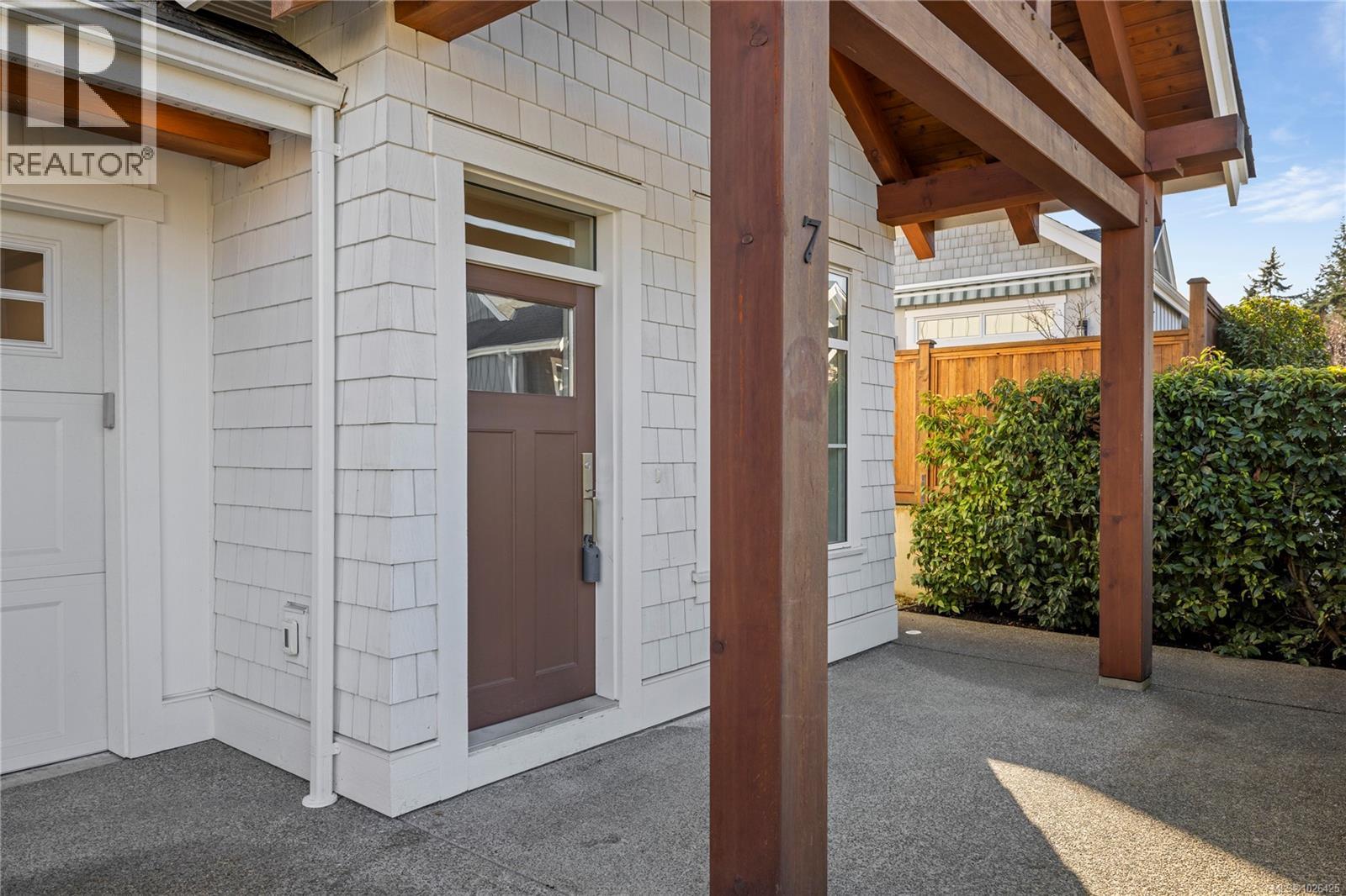 7 846 Ackerman Rd, Parksville