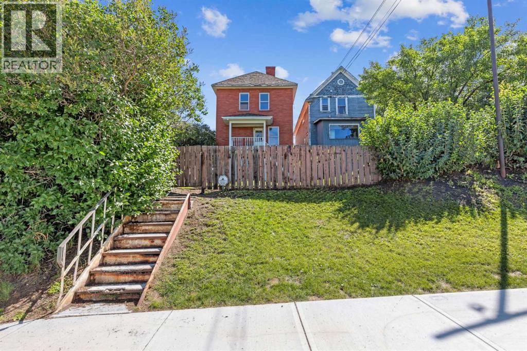 Single Family House for Sale in  A Street SW Bankview Calgary 