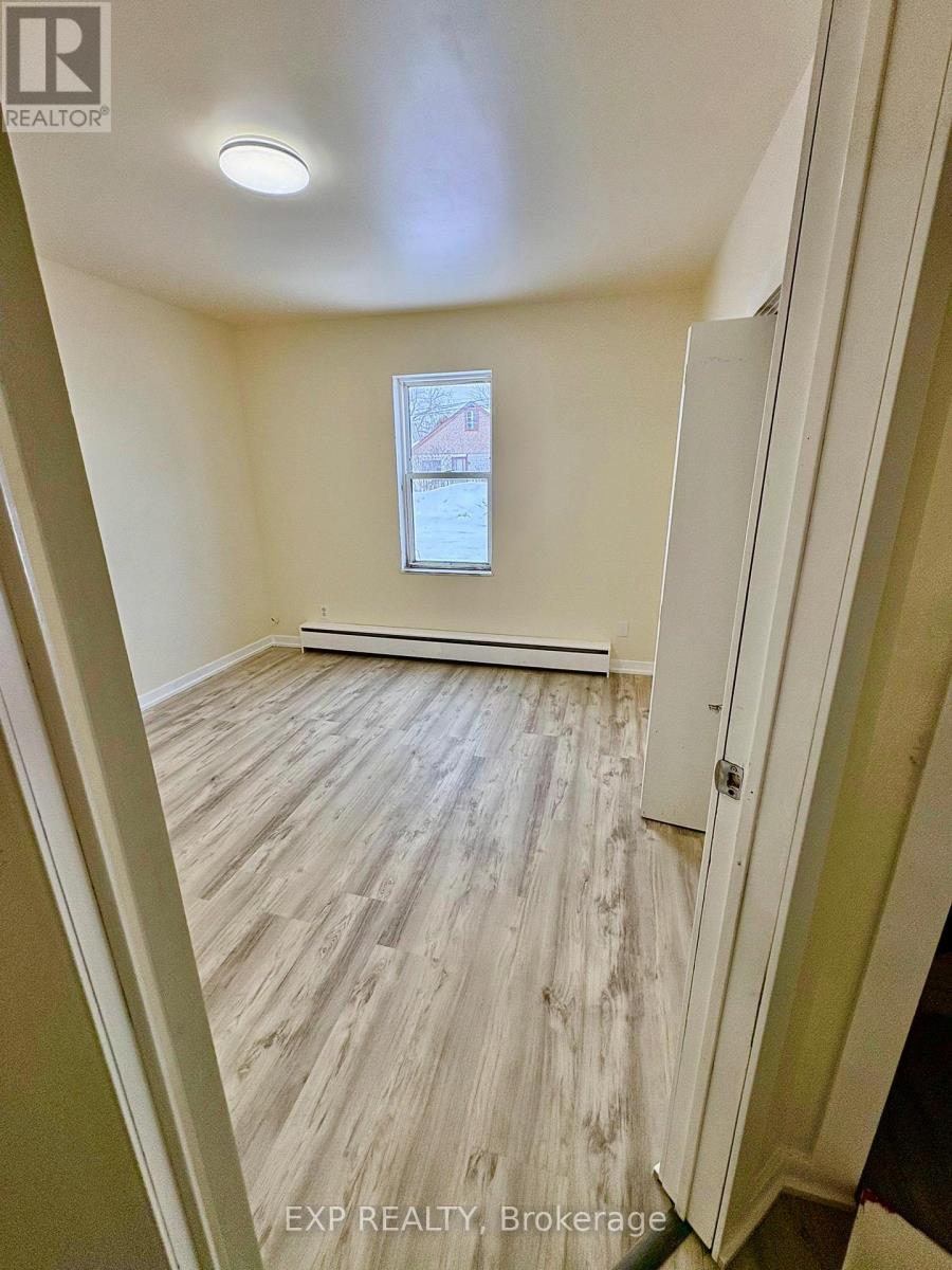 339 QUEEN STREET - 12