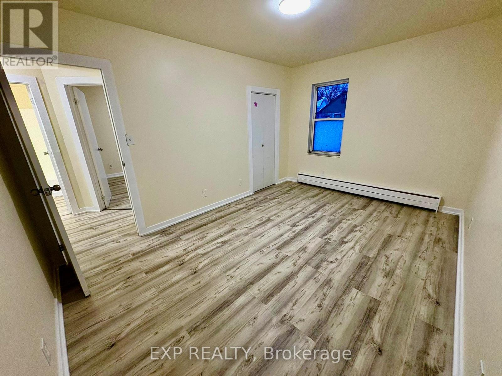 339 QUEEN STREET - 7
