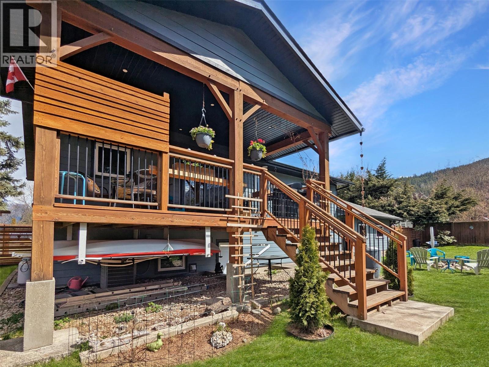 303 DELANY Avenue, Slocan