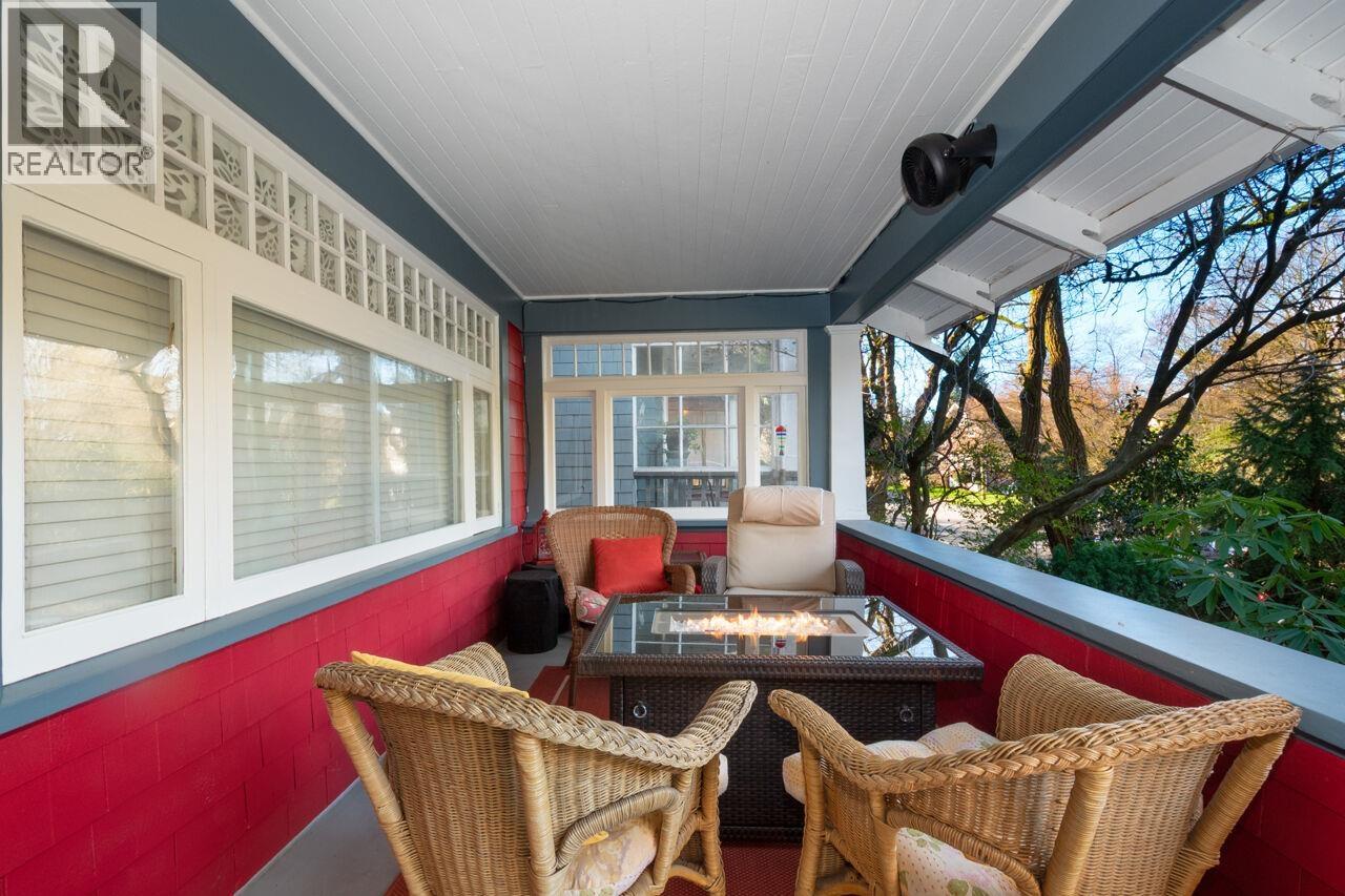 2912-14 W 3RD AVENUE - Photo 2 of 40, Vancouver, British Columbia