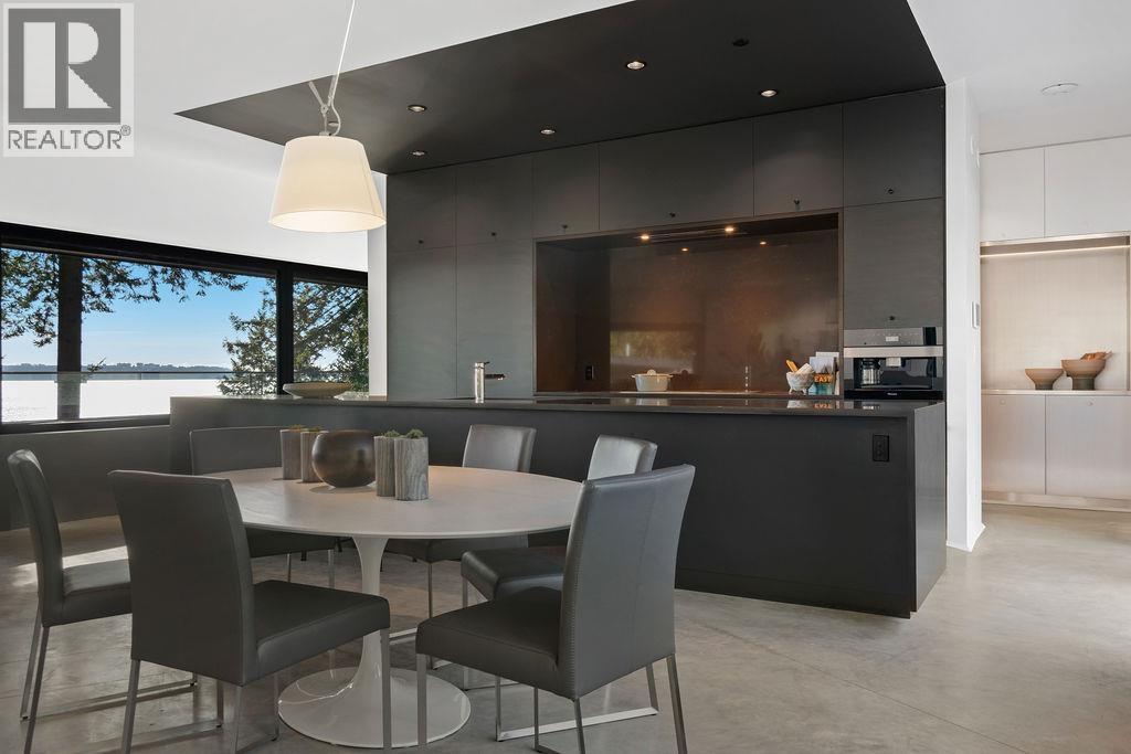 4166 ROSE CRESCENT, West Vancouver